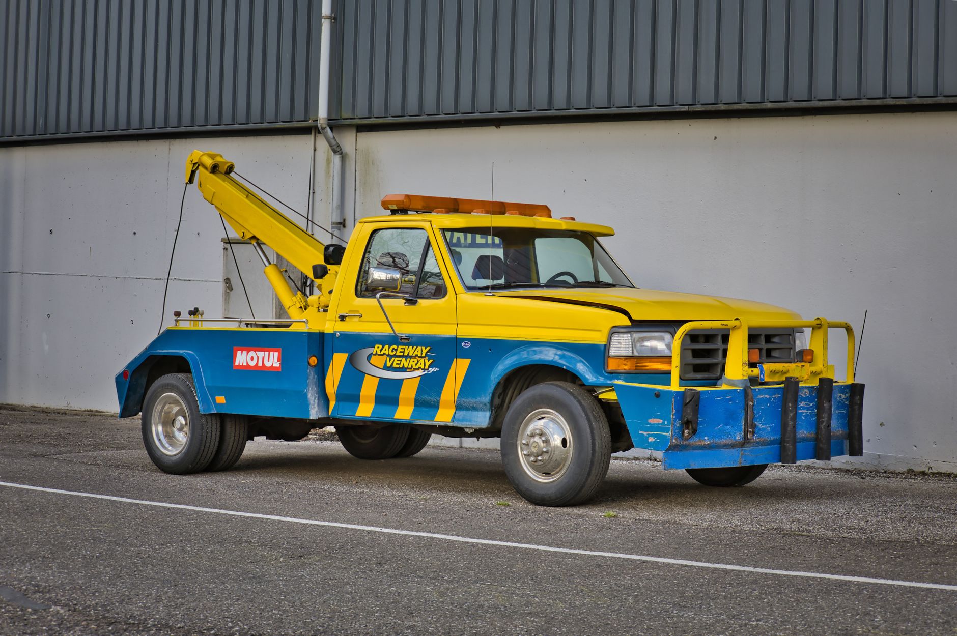 Remorquage voiture équipe à Vitrolles